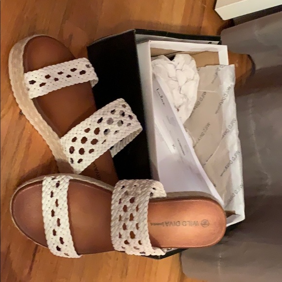 Lulus Shoes - brand new sandals